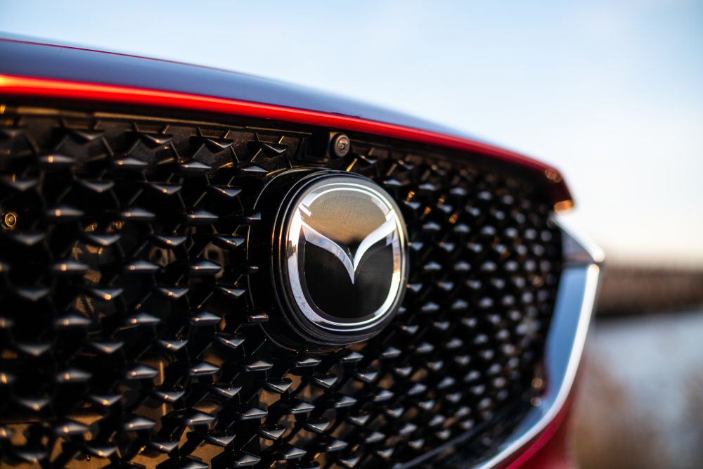 The 2025 Mazda CX-70: Where Sophistication Meets Power