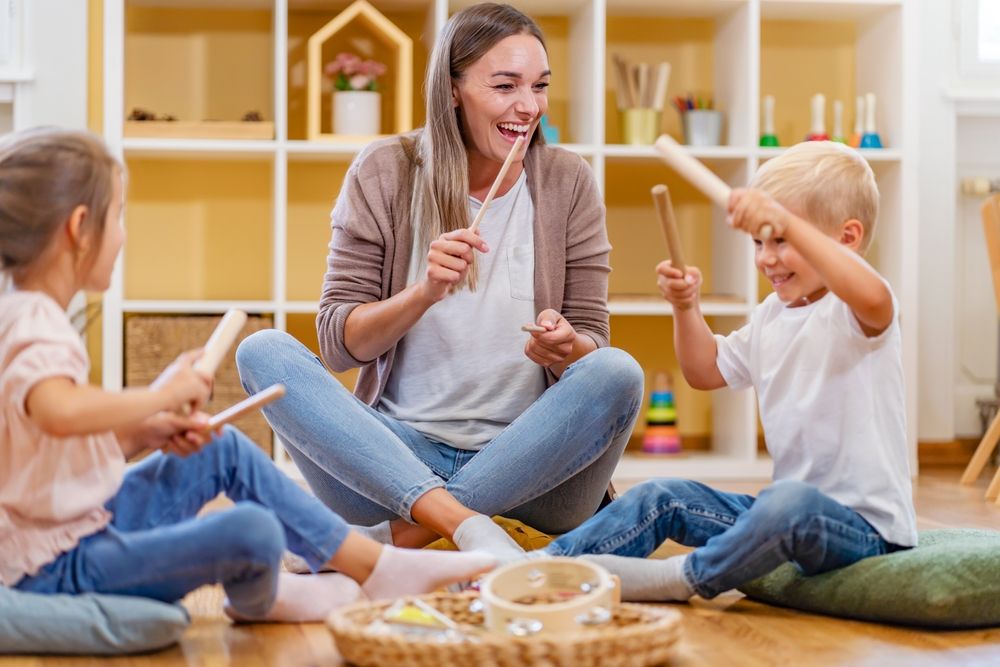 Support Working Parents and Explore Local Babysitting Roles