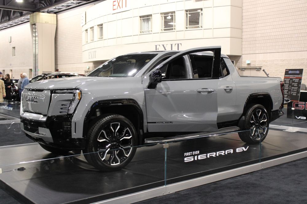 2025 GMC Sierra EV: Power Meets Innovation