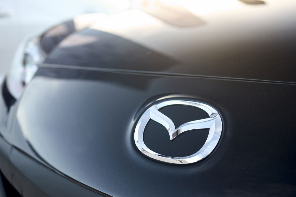 Experience the 2025 Mazda CX-70: Premium Performance