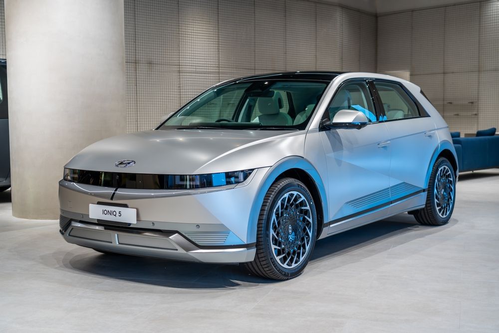 2025 Hyundai Ioniq 5: Electrifying Adventure and Innovation