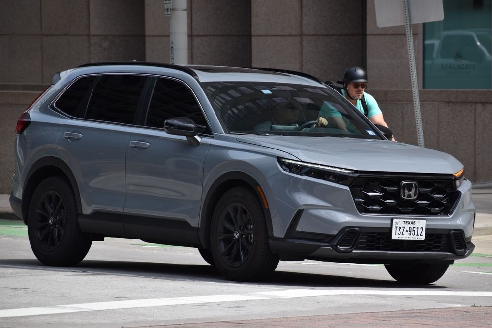 2025 Honda CR-V Hybrid: Efficiency and Comfort Perfected