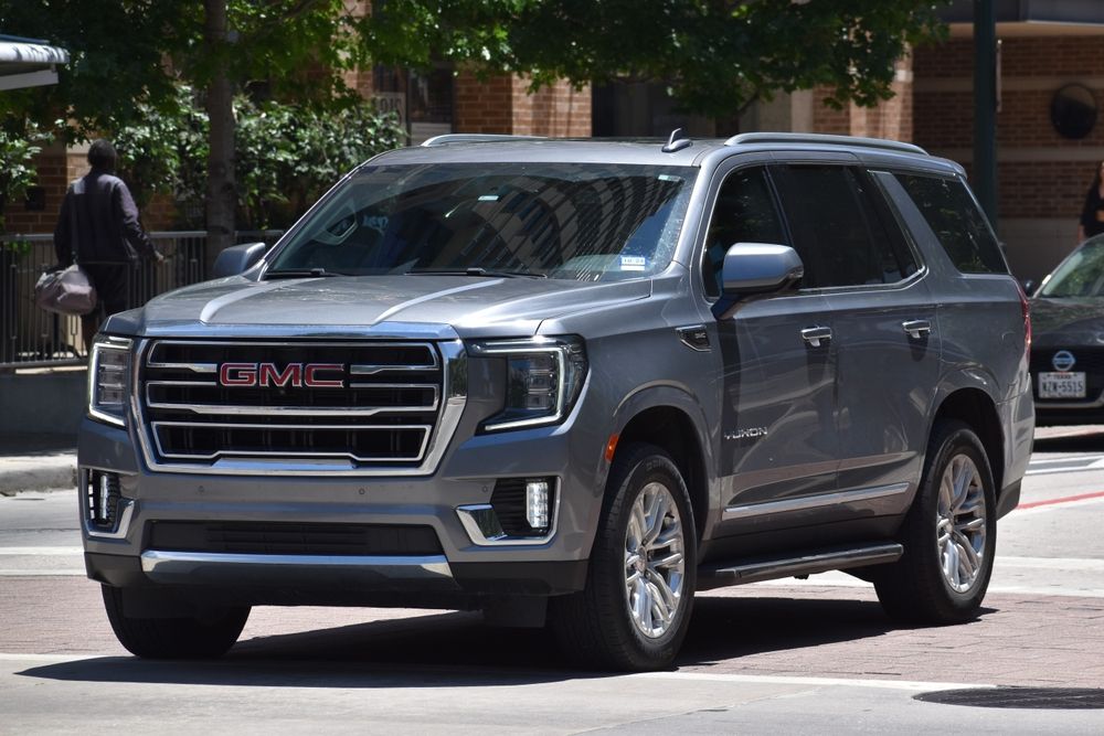 Introducing the 2025 GMC Yukon: Luxury Meets Capability
