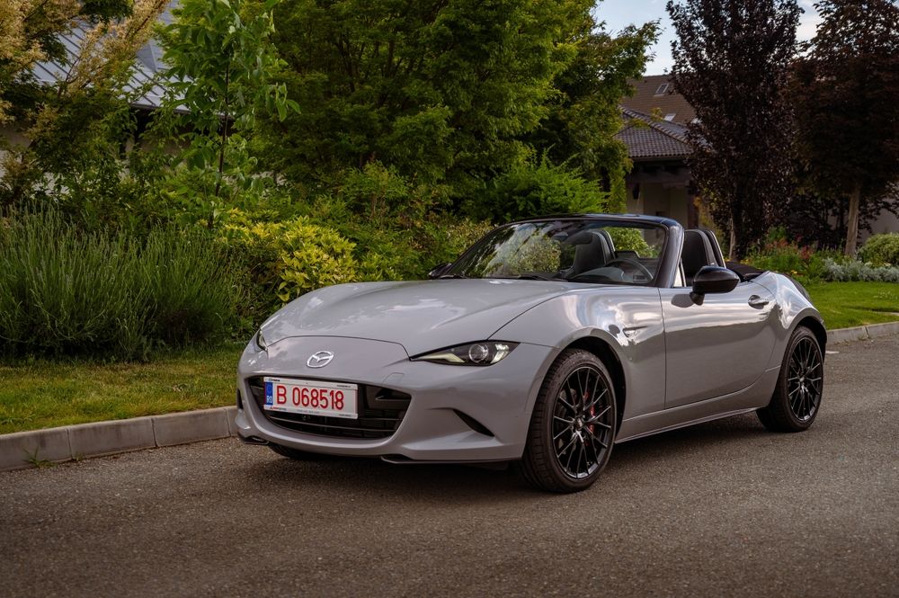 Top Compact and Sports Car Choices of 2025