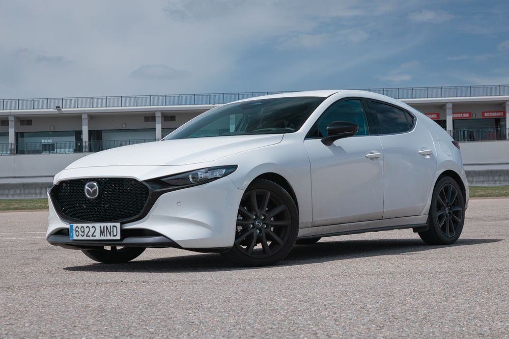 Top Compact and Sports Car Choices of 2025