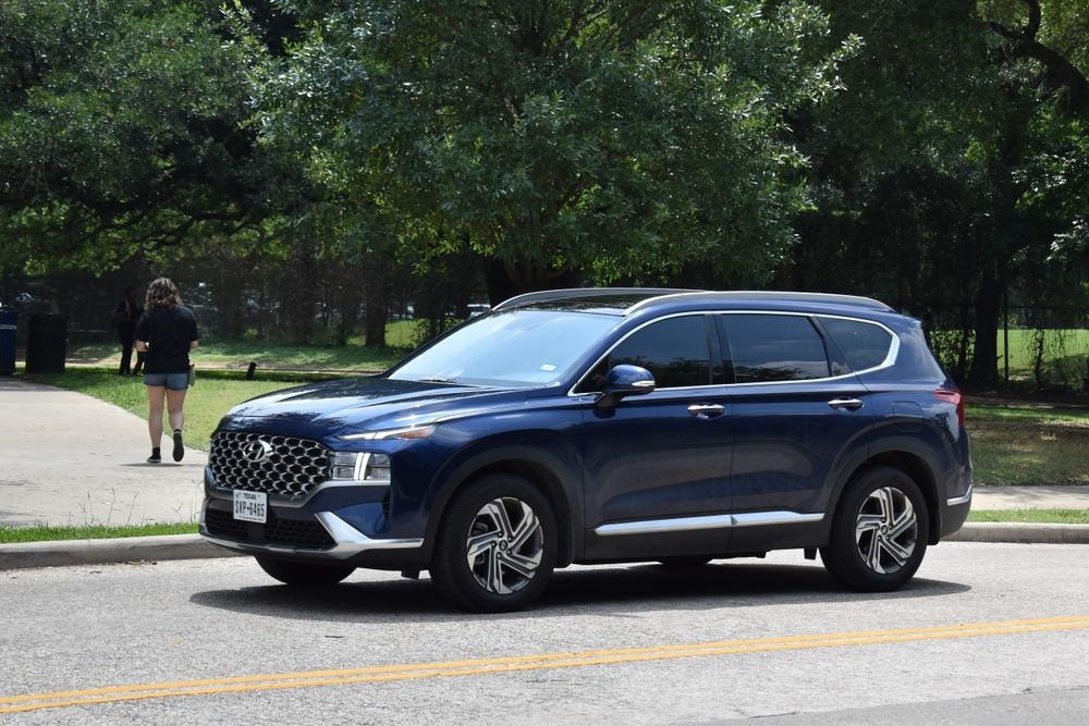 The 2025 Hyundai Santa Fe: Blending Style with Practicality
