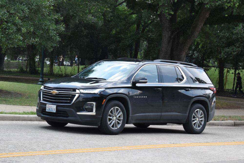 Experience the 2025 Chevrolet Traverse: Premium Versatility