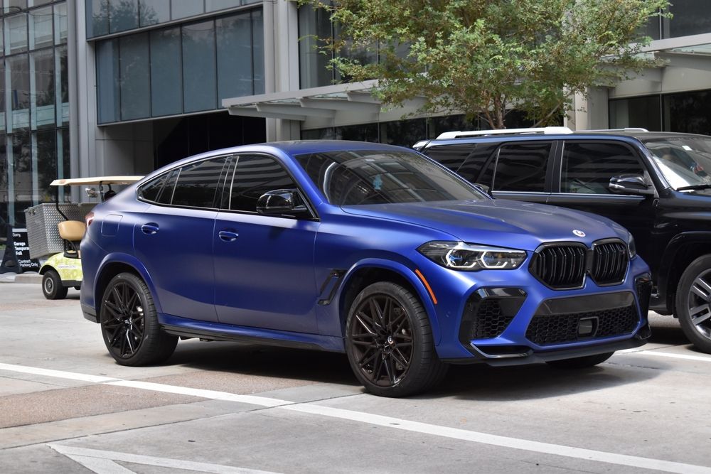 2025 BMW X6: Dynamic Style and Performance