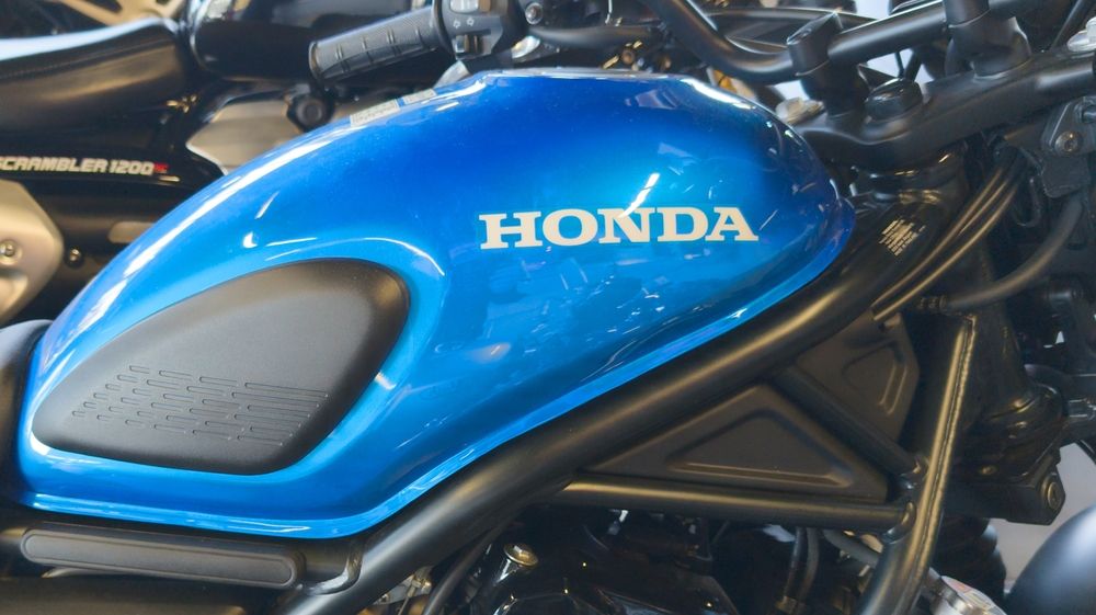 Introducing the 2025 Honda Rebel 500: Performance Meets Versatility