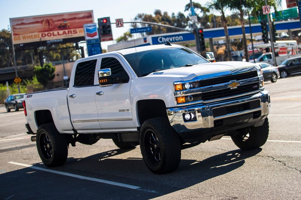 Chevrolet Silverado 2500 Raises Capability for 2026