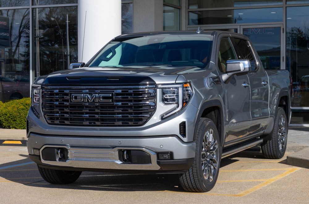 Presenting the 2025 Sierra Denali: Where Elegance Rules