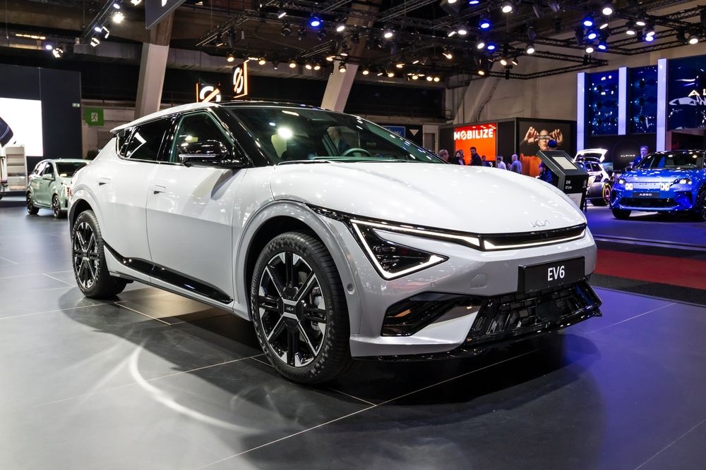 Kia EV6 Expands Electric Horizons for 2026