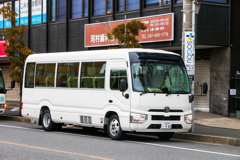 2025 Toyota Coaster: Trusted Comfort for Group Travel