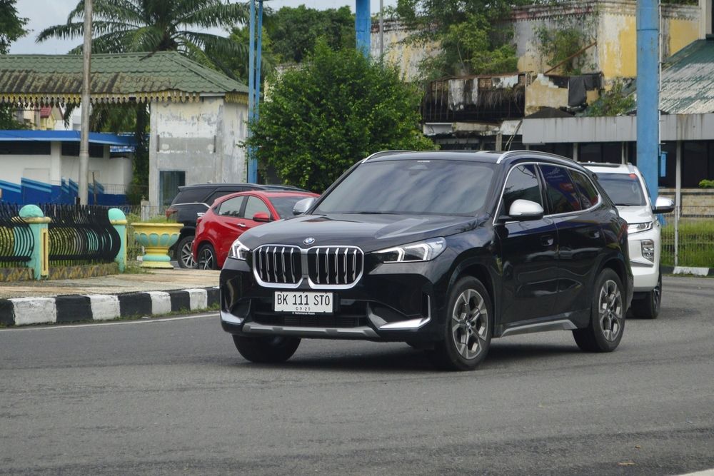 BMW X1 Redefines Compact Luxury for 2026
