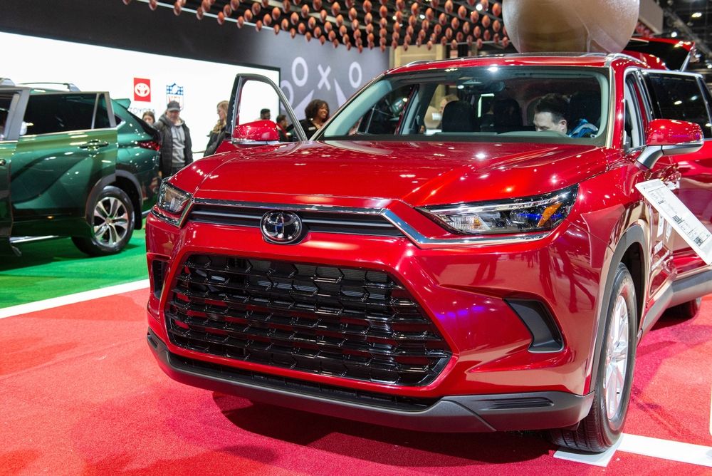 2025 Toyota Grand Highlander: Where Space Meets Sophistication