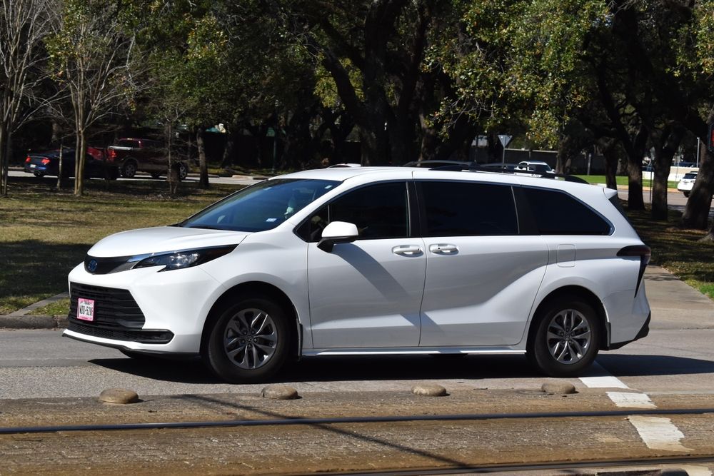 2026 Toyota Sienna: Next-Level Innovation for Family Mobility