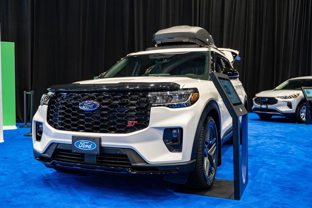 Discover the 2025 Ford Explorer ST: Performance and Innovation
