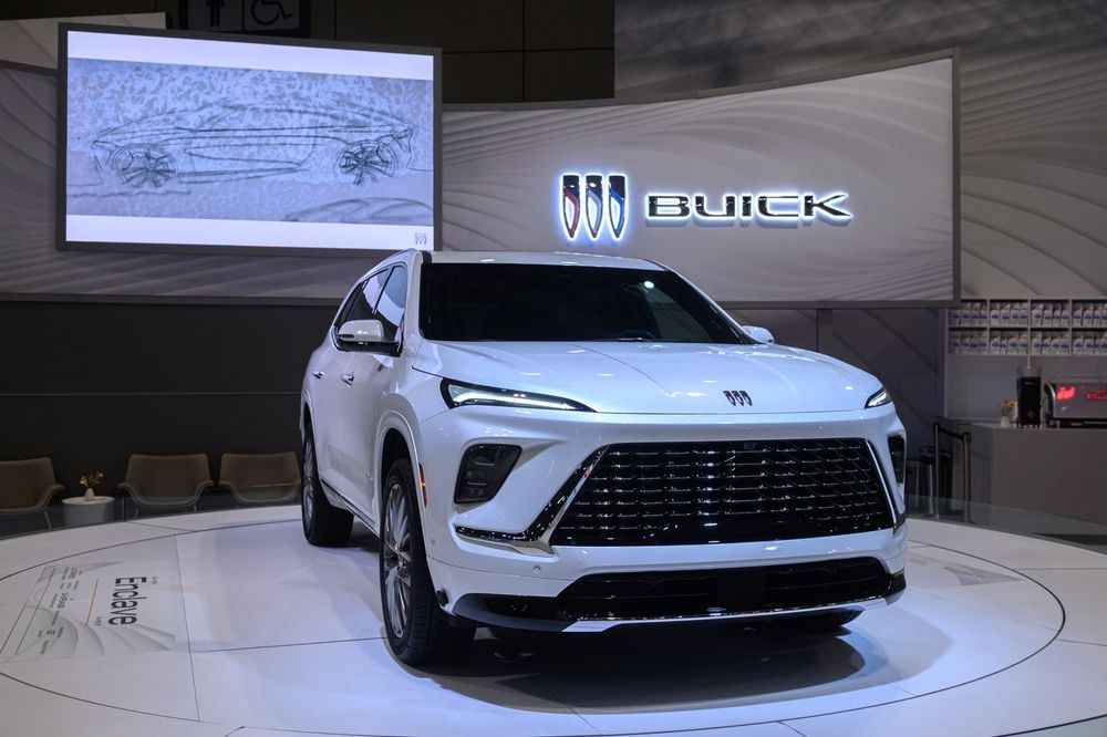 2025 Buick Enclave Redefines Family-Friendly Luxury