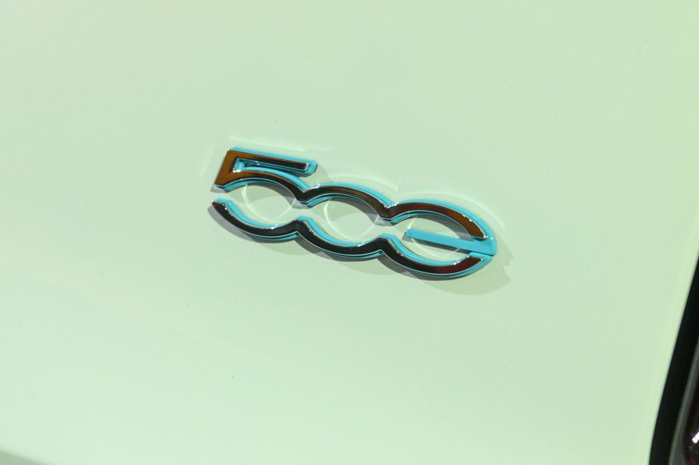 Introducing the 2025 Fiat 500e: Urban Charm and Efficiency