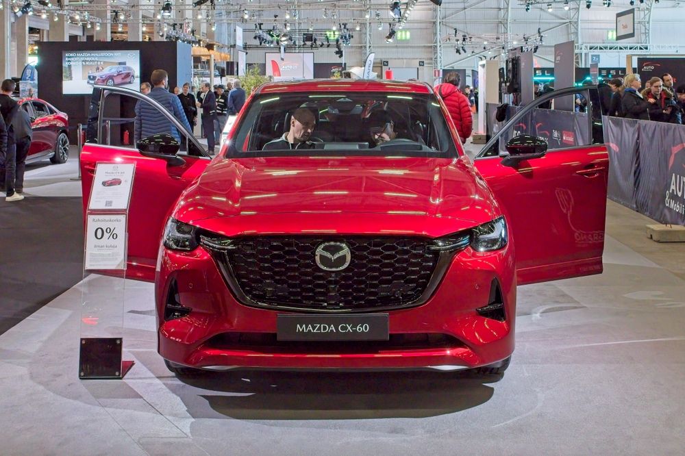 Introducing the 2025 Mazda CX-60: Elegance and Innovation