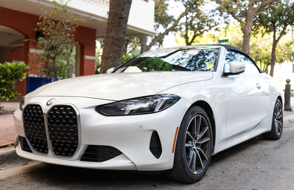 2025 BMW 4 Series Combines Sporty Performance and Sophisticated Luxury