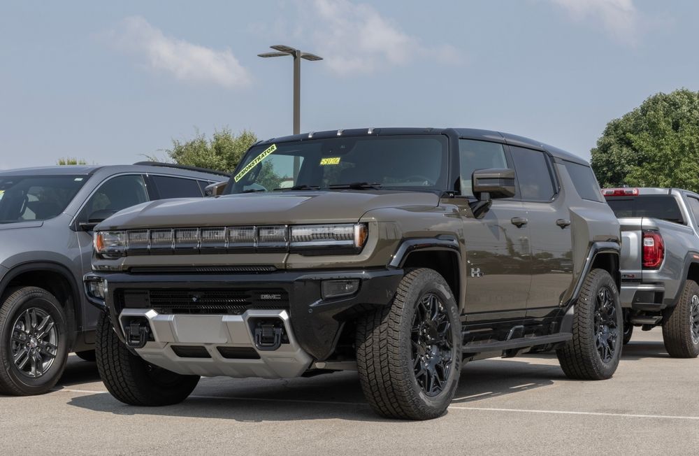 2026 Hummer EV SUV: All-Electric Power, Unmatched Adventure