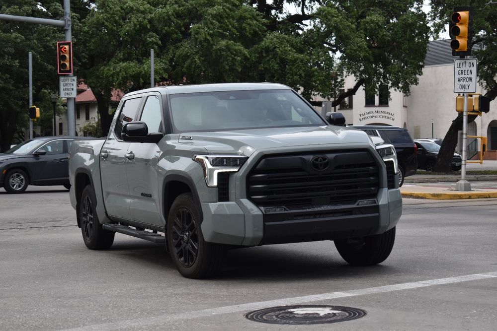 2026 Tundra i-FORCE MAX: Hybrid Muscle for Every Task