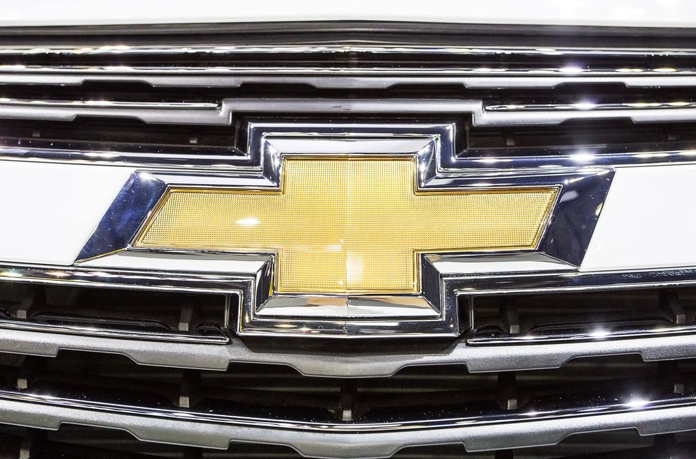 2025 Chevy Silverado 1500 ZR2: Off-Road Dominance Redefined