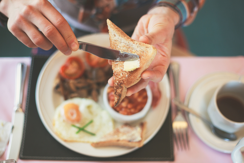 Kickstart Your Morning With These Breakfast Habits | Shutterstock