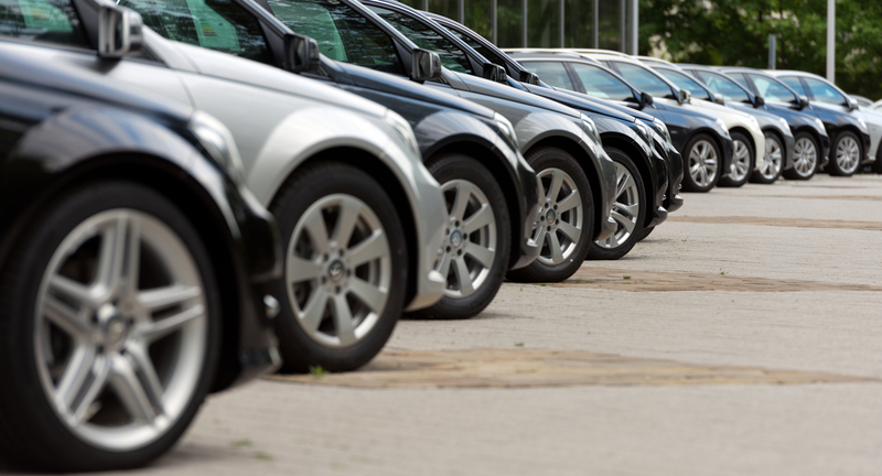 Thinking of a New Car? You Have Got to Read This Before! | Shutterstock
