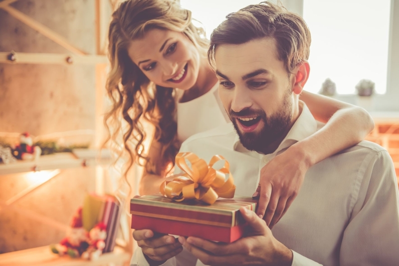 Spontaneous Gifting | Shutterstock