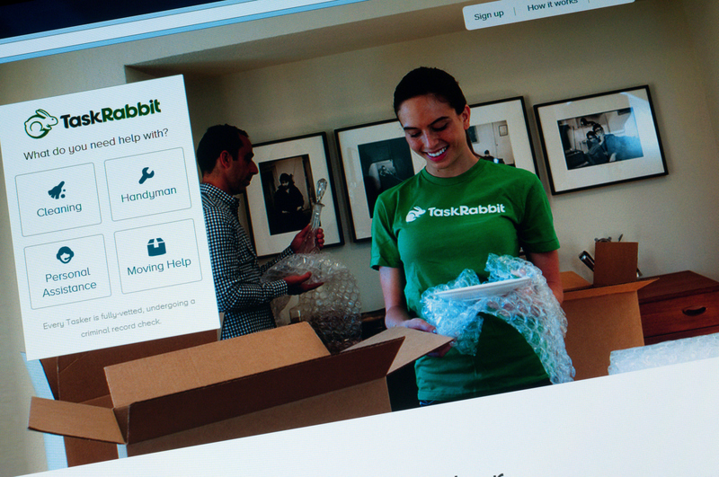 Tasker at TaskRabbit | Alamy Stock Photo