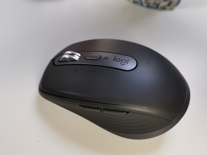 Logitech MX Anywhere 3 Wireless Mouse | Shutterstock