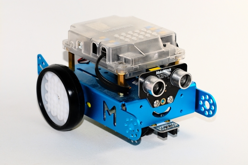 mBot Robot Kit | Shutterstock