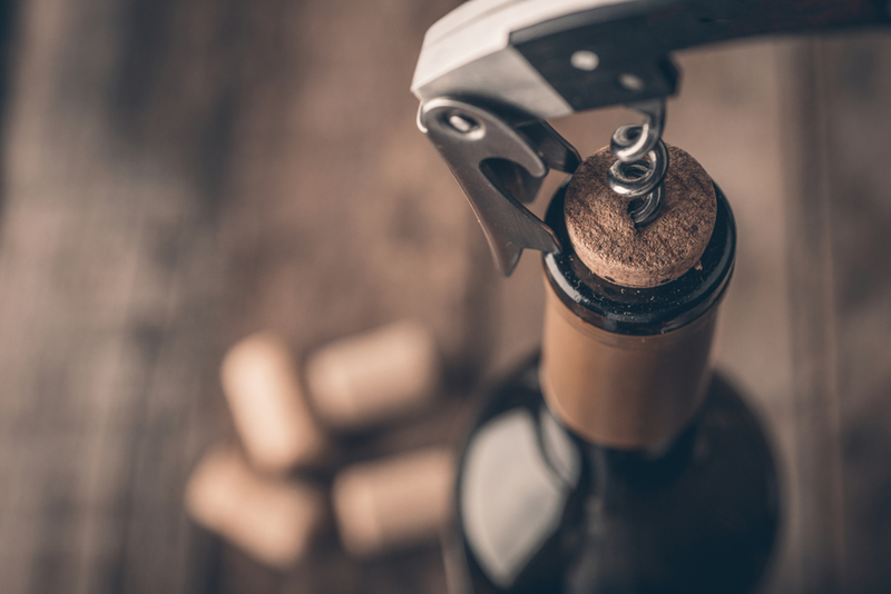 Millennials Are Opting out of Wine with Corks | Shutterstock