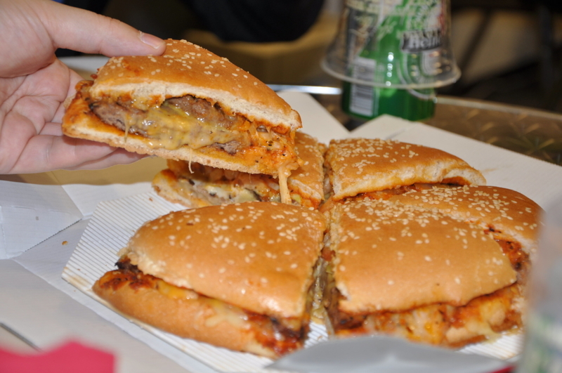 Pizza Burger | Flickr Photo by TAKA@P.P.R.S