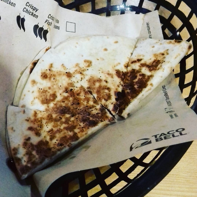 Taco Bell Choc | Instagram/@chakiwee