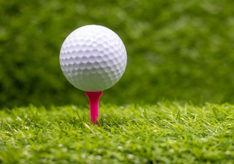 Hoyuelos en las pelotas de golf | Shutterstock