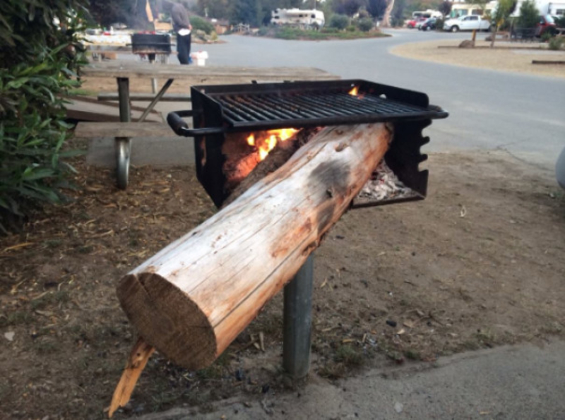 Es madera, y sí, arderá | Reddit.com/dropstop