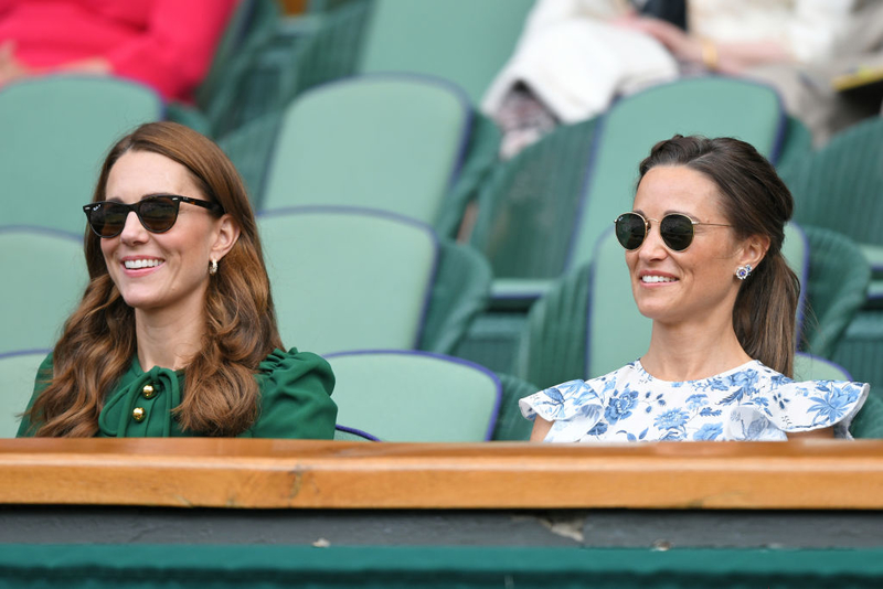 Kate Middleton con su hermana Pippa | Getty Images Photo by Karwai Tang