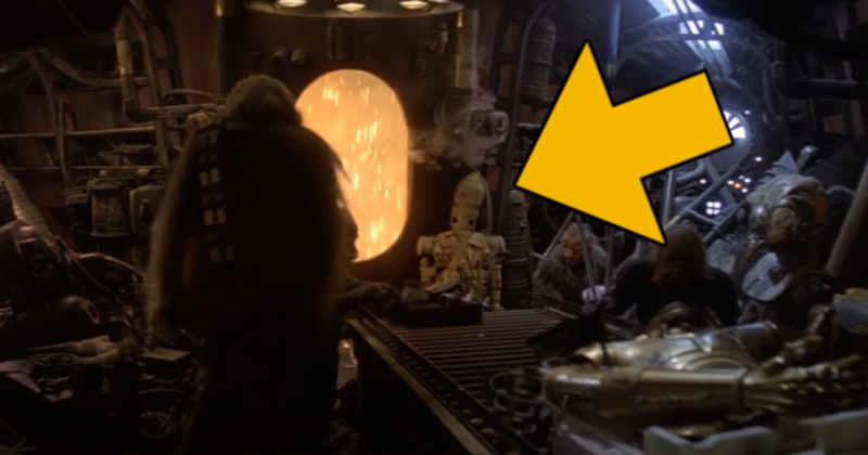 Un droide imperial derrotado está desmoronado en una esquina | Youtube.com/Star Wars Explained