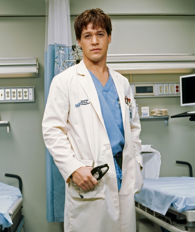 T.R. Knight on “Grey's Anatomy” | Alamy Stock Photo by Collection Christophel