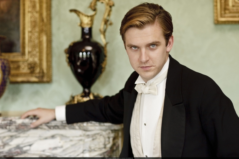 Dan Stevens on “Downton Abbey” | MovieStillsDB Photo by arrisonFord/production studio