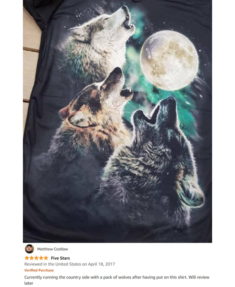  Wolves Howling at the Moon Printed T-Shirt | Facebook/@Kenyos-200070083689217