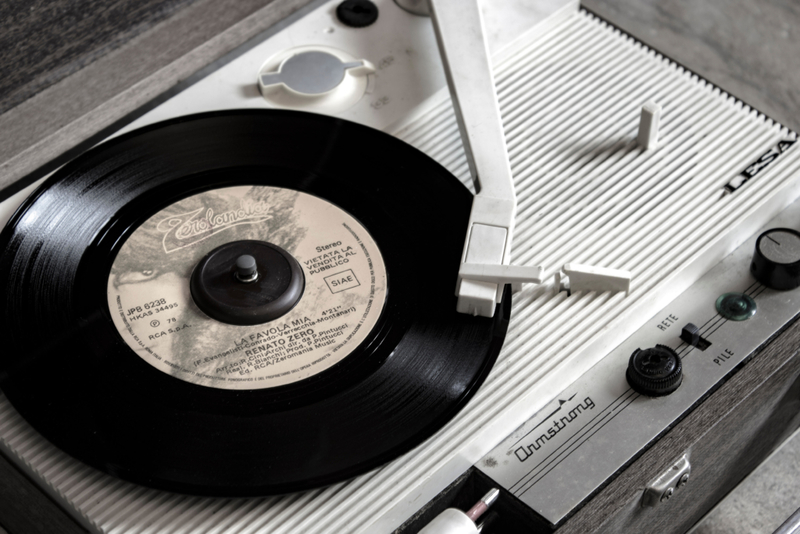 Record Player | Alamy Stock Photo
