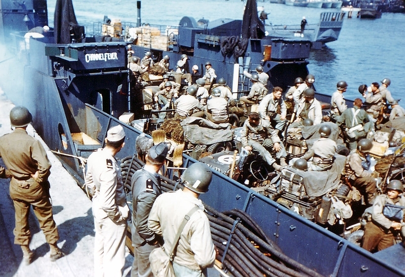 The First Group To Invade Normandy On D-Day | Getty Images Photo by Galerie Bilderwelt