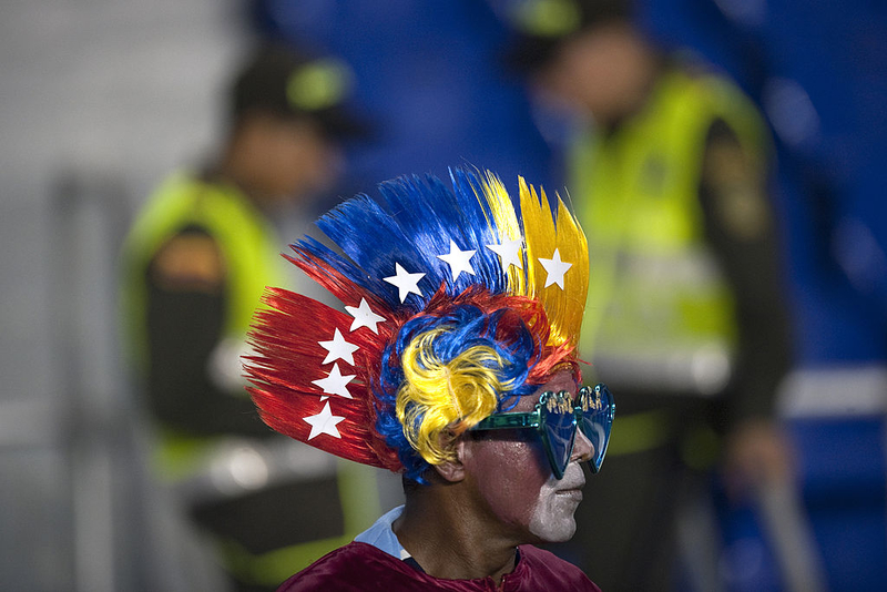 Un superfan venezolano | Getty Images Photo by EITAN ABRAMOVICH/AFP