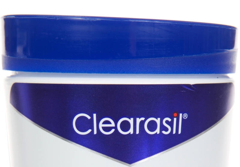 Clearasil Sponsors Backed Out | Shutterstock