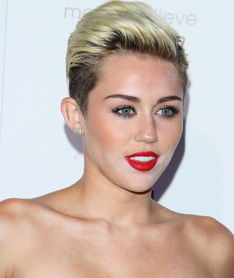 Miley Cyrus es víctima del mismo fail de maquillaje | Getty Images Photo by JB Lacroix/WireImage