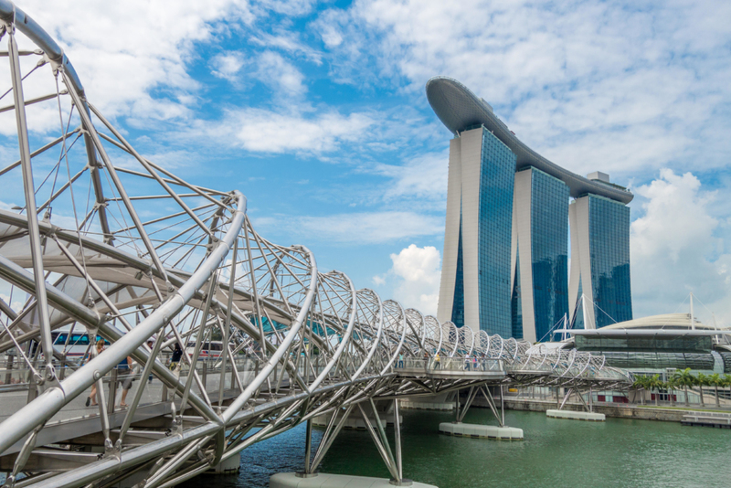 Helix Bridge, Singapur | Alamy Stock Photo by Marc Bruxelle